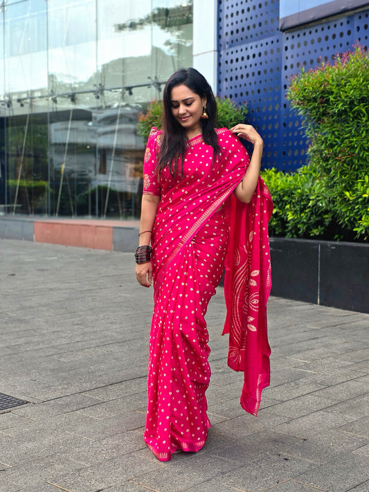 Pink Bandhani Print Saree
