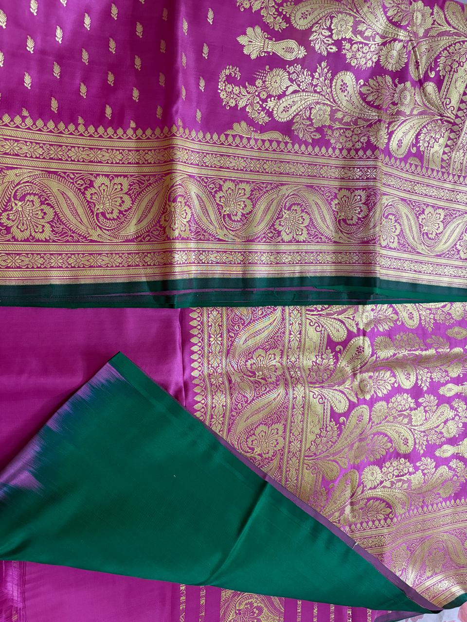 Pure Handloom Banarasi Saree – Pink Self Weaving with Rich Zari Border Saree